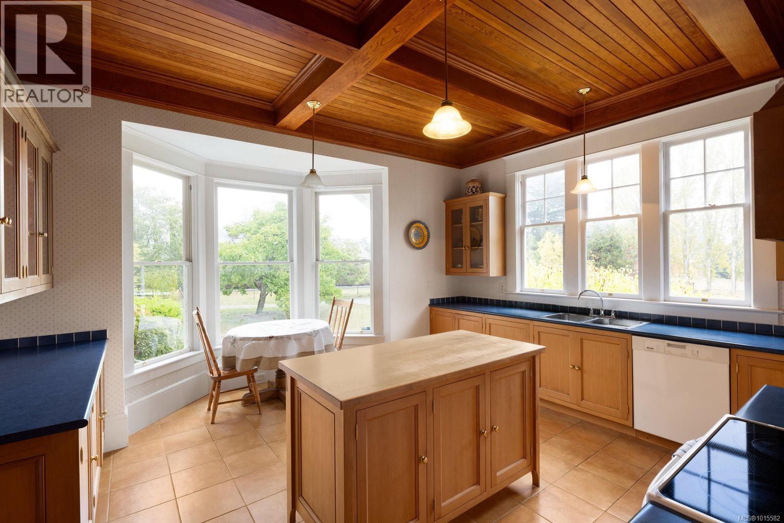 1175 Wain Rd, North Saanich, British Columbia  V8L 5V1 - Photo 12 - 1015582