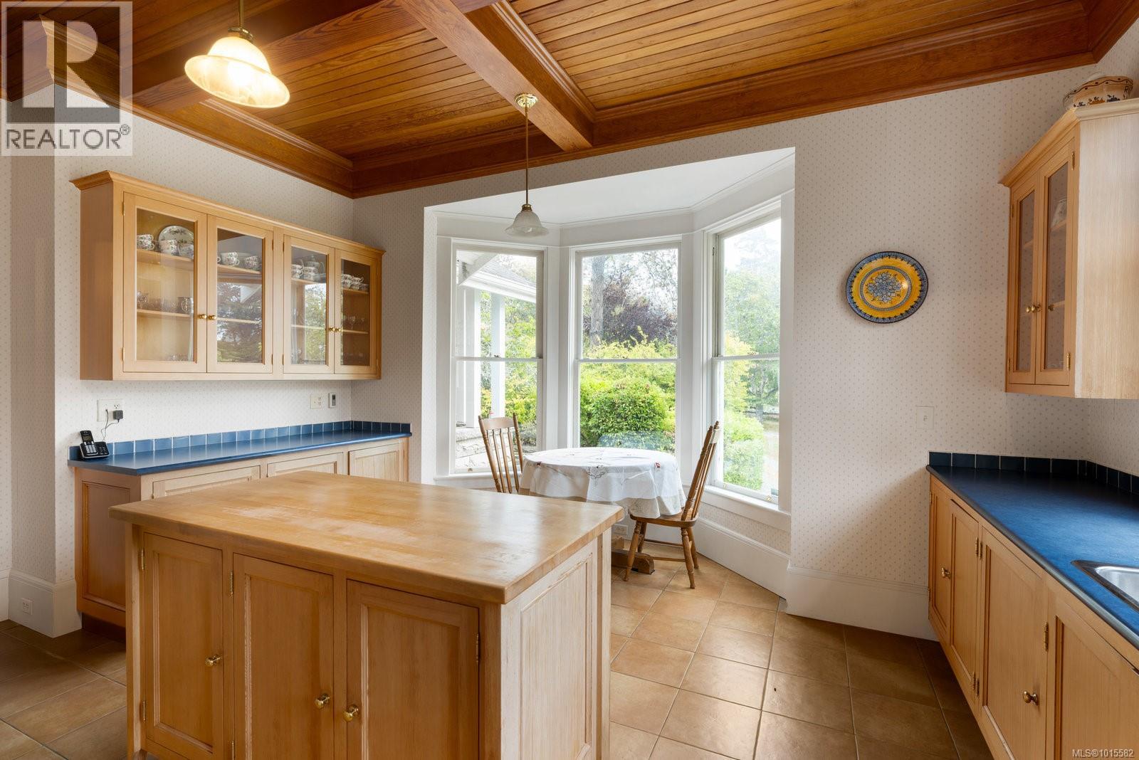 1175 Wain Rd, North Saanich, British Columbia  V8L 5V1 - Photo 13 - 1015582
