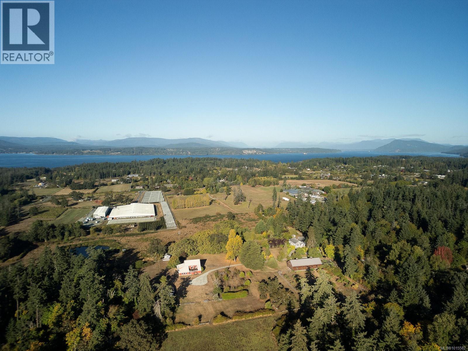 1175 Wain Rd, North Saanich, British Columbia  V8L 5V1 - Photo 4 - 1015582