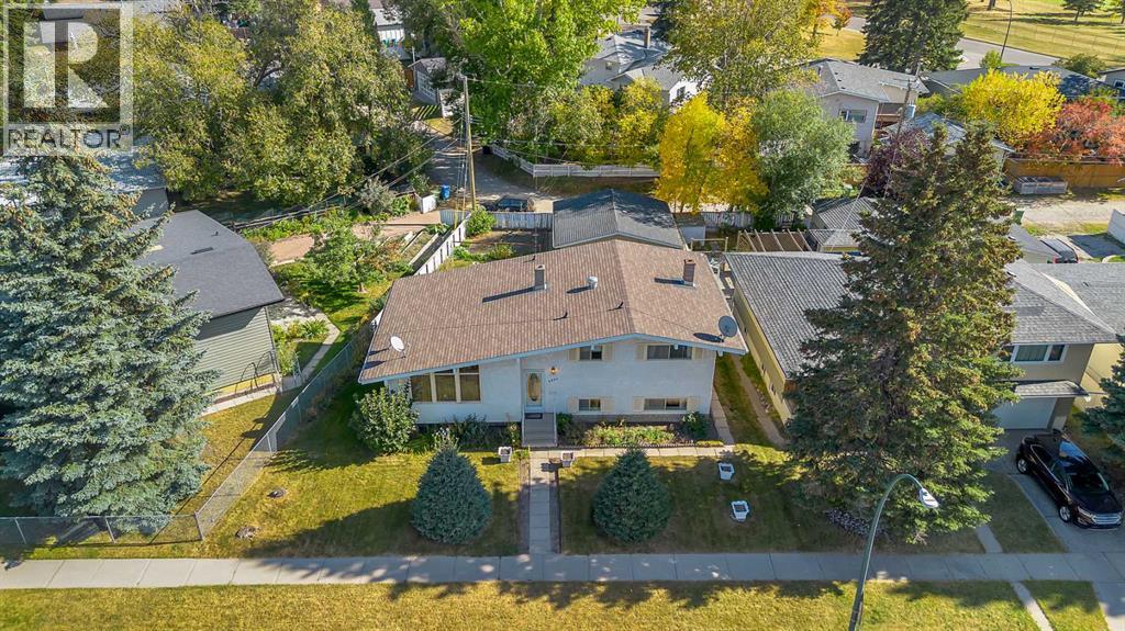 3224 Carol Drive Nw, Calgary, Alberta  T2L 0K6 - Photo 2 - A2262353