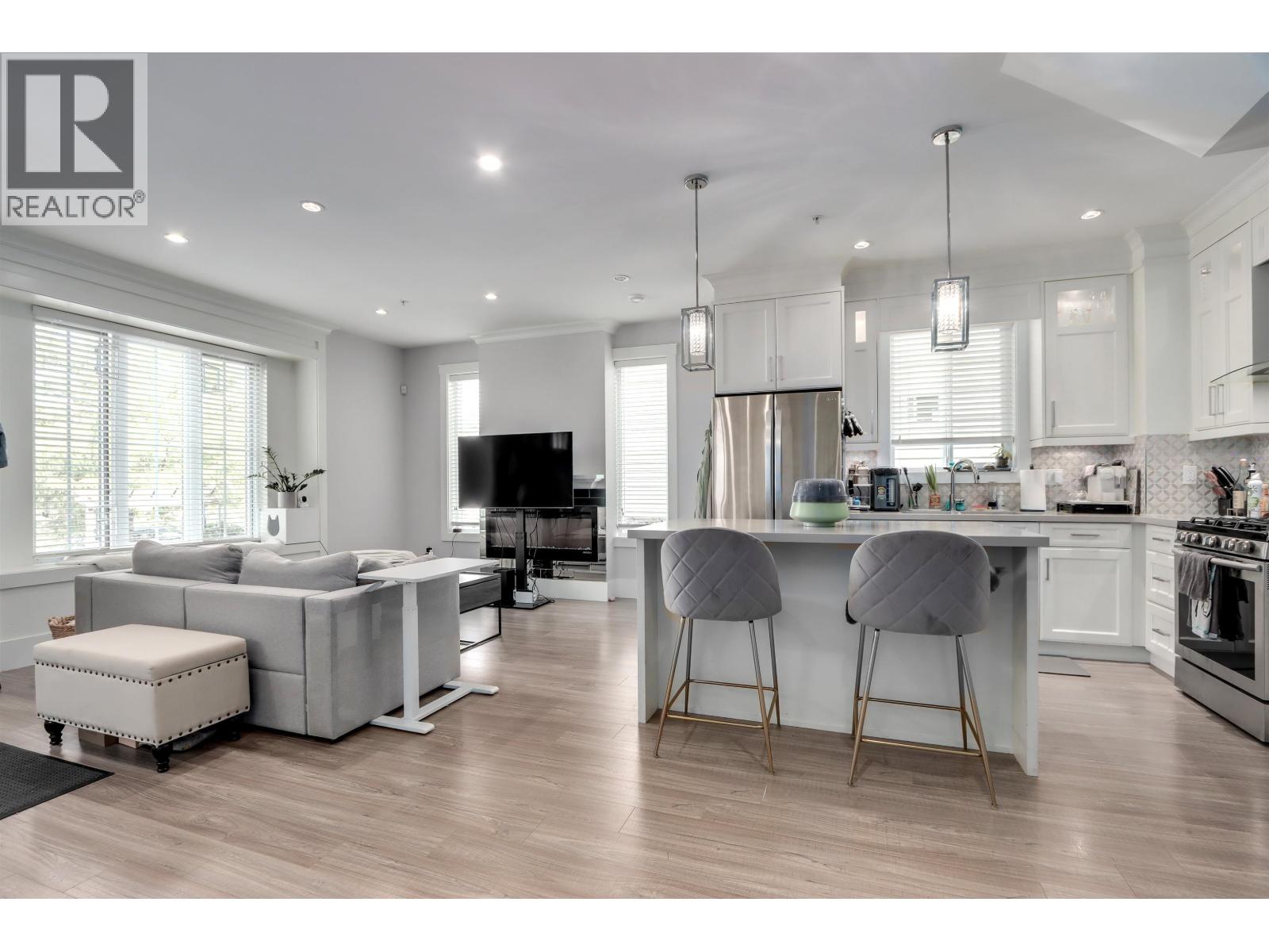 2496 Brock Street, Vancouver, British Columbia  V5R 2R4 - Photo 9 - R3056134