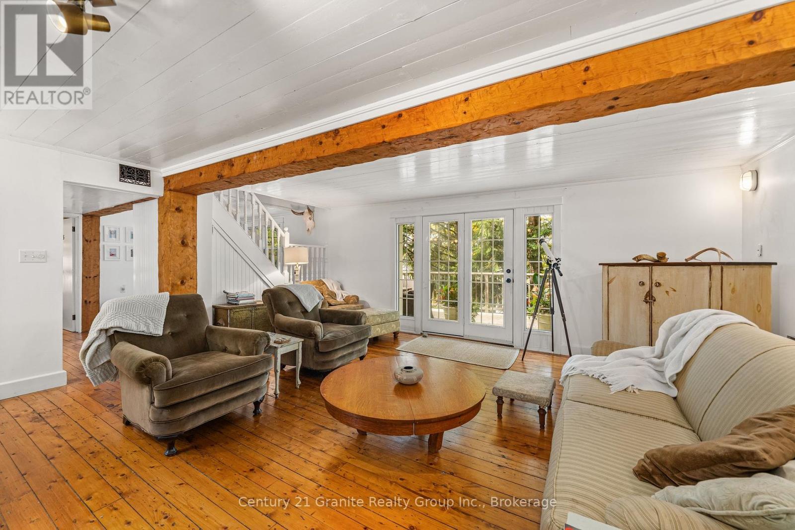1050 Whiskey Jack Lane, Algonquin Highlands, Ontario  K0M 1S0 - Photo 22 - X12449083