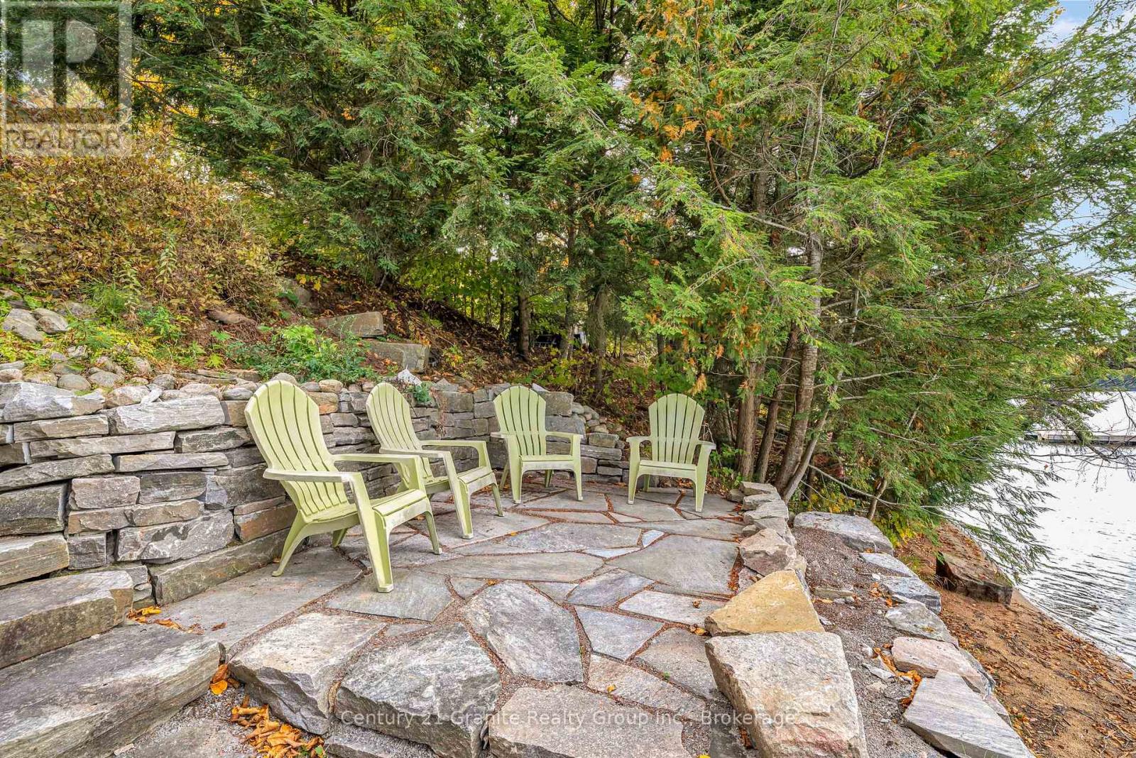 1050 Whiskey Jack Lane, Algonquin Highlands, Ontario  K0M 1S0 - Photo 45 - X12449083