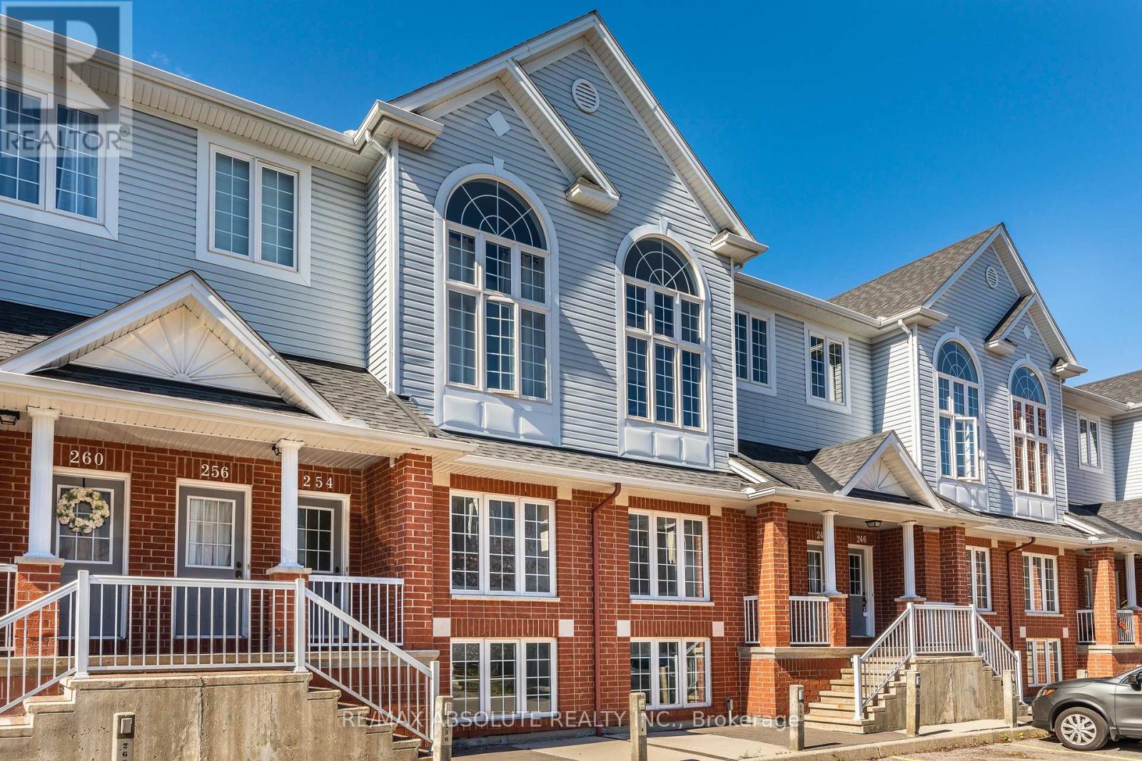 254 GERSHWIN PRIVATE, Ottawa, Ontario