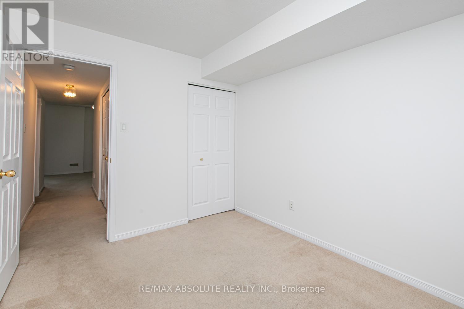 254 Gershwin Private, Ottawa, Ontario  K2H 1G5 - Photo 29 - X12449870