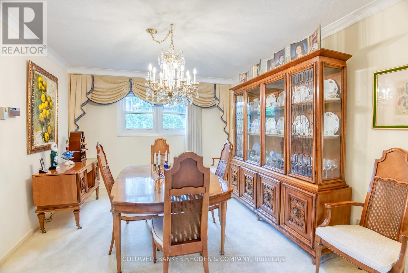 2005 Neepawa Avenue, Ottawa, Ontario  K2A 3L4 - Photo 6 - X12449871