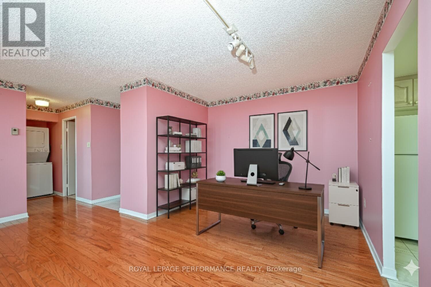 2103 - 500 Laurier Avenue W, Ottawa, Ontario  K1R 5E1 - Photo 14 - X12449911