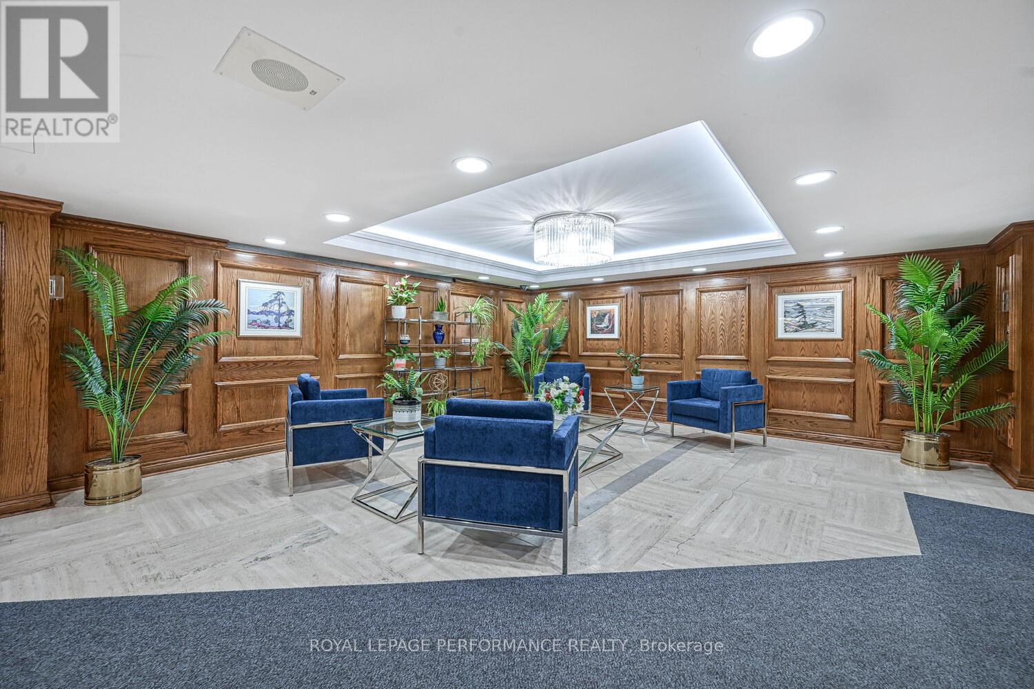2103 - 500 Laurier Avenue W, Ottawa, Ontario  K1R 5E1 - Photo 4 - X12449911