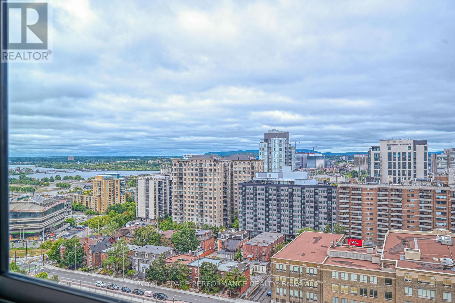 2103 - 500 Laurier Avenue W, Ottawa, Ontario  K1R 5E1 - Photo 5 - X12449911