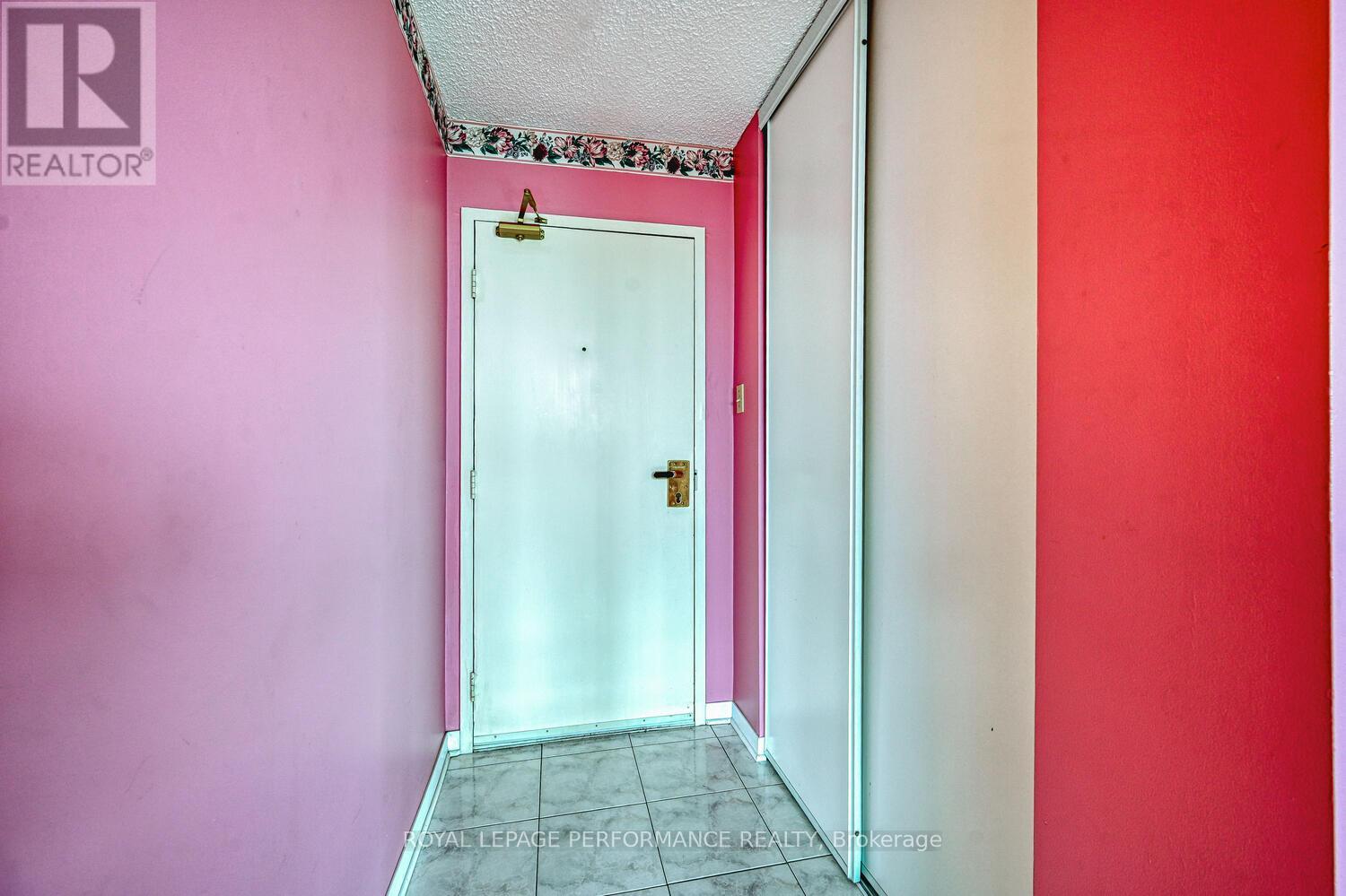 2103 - 500 Laurier Avenue W, Ottawa, Ontario  K1R 5E1 - Photo 6 - X12449911