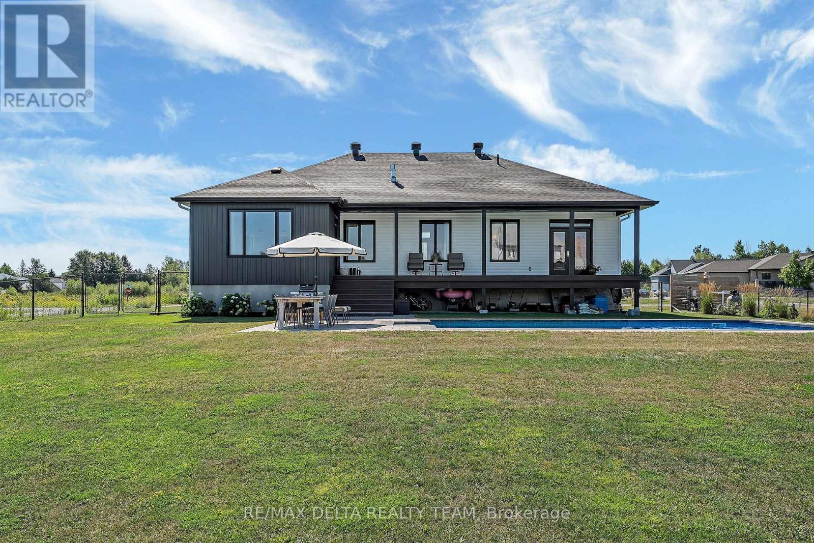 138 Des Tulipes Street, Clarence-Rockland, Ontario  K0A 2A0 - Photo 33 - X12449924