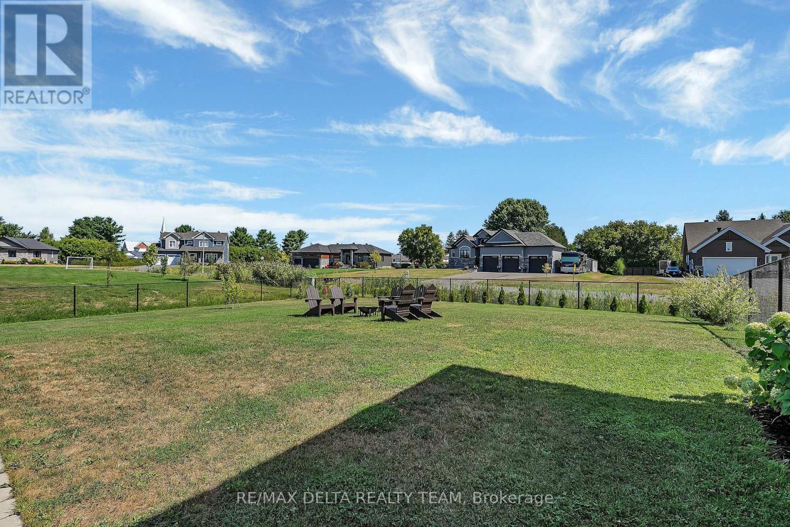 138 Des Tulipes Street, Clarence-Rockland, Ontario  K0A 2A0 - Photo 38 - X12449924