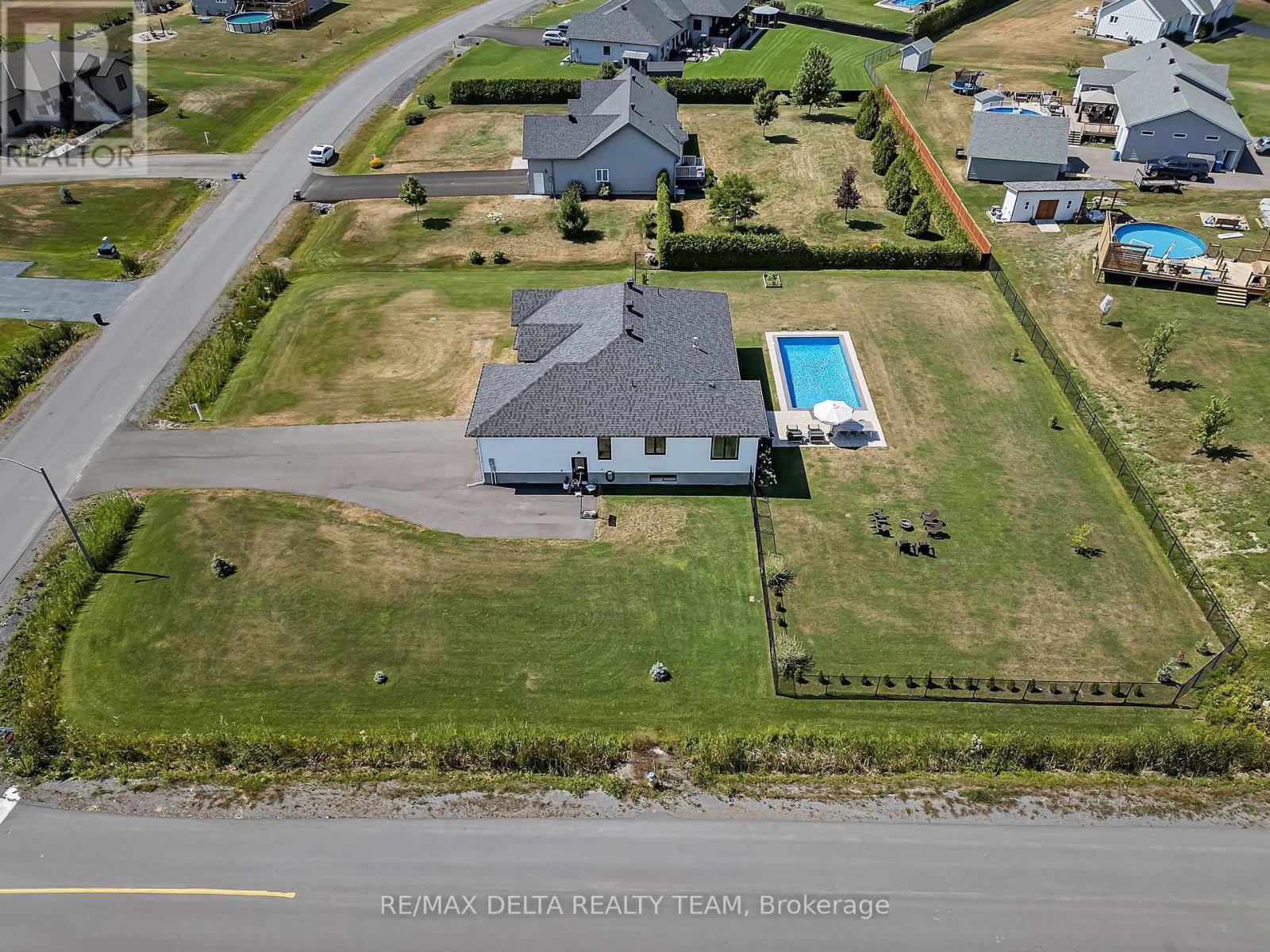 138 Des Tulipes Street, Clarence-Rockland, Ontario  K0A 2A0 - Photo 41 - X12449924