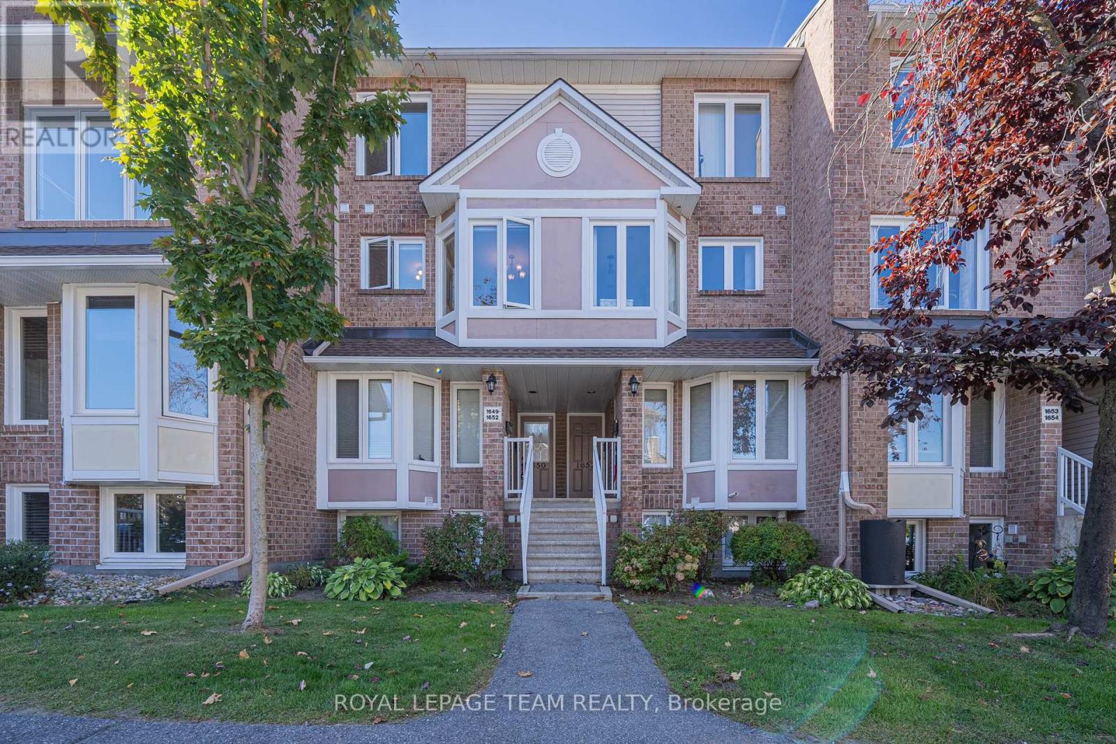 1650 LOCKSLEY LANE, Ottawa, Ontario