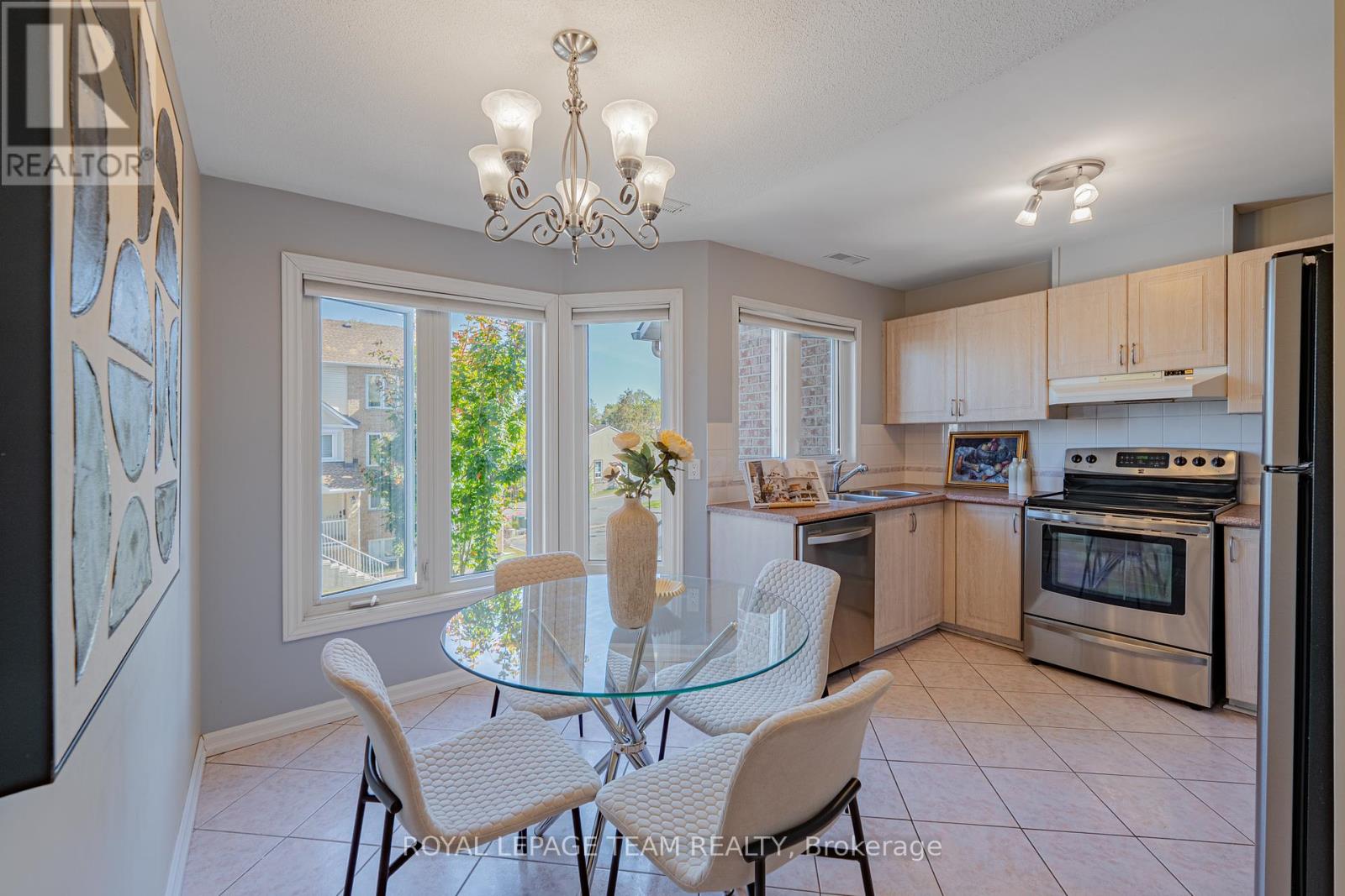 1650 Locksley Lane, Ottawa, Ontario  K1J 1B6 - Photo 25 - X12449926