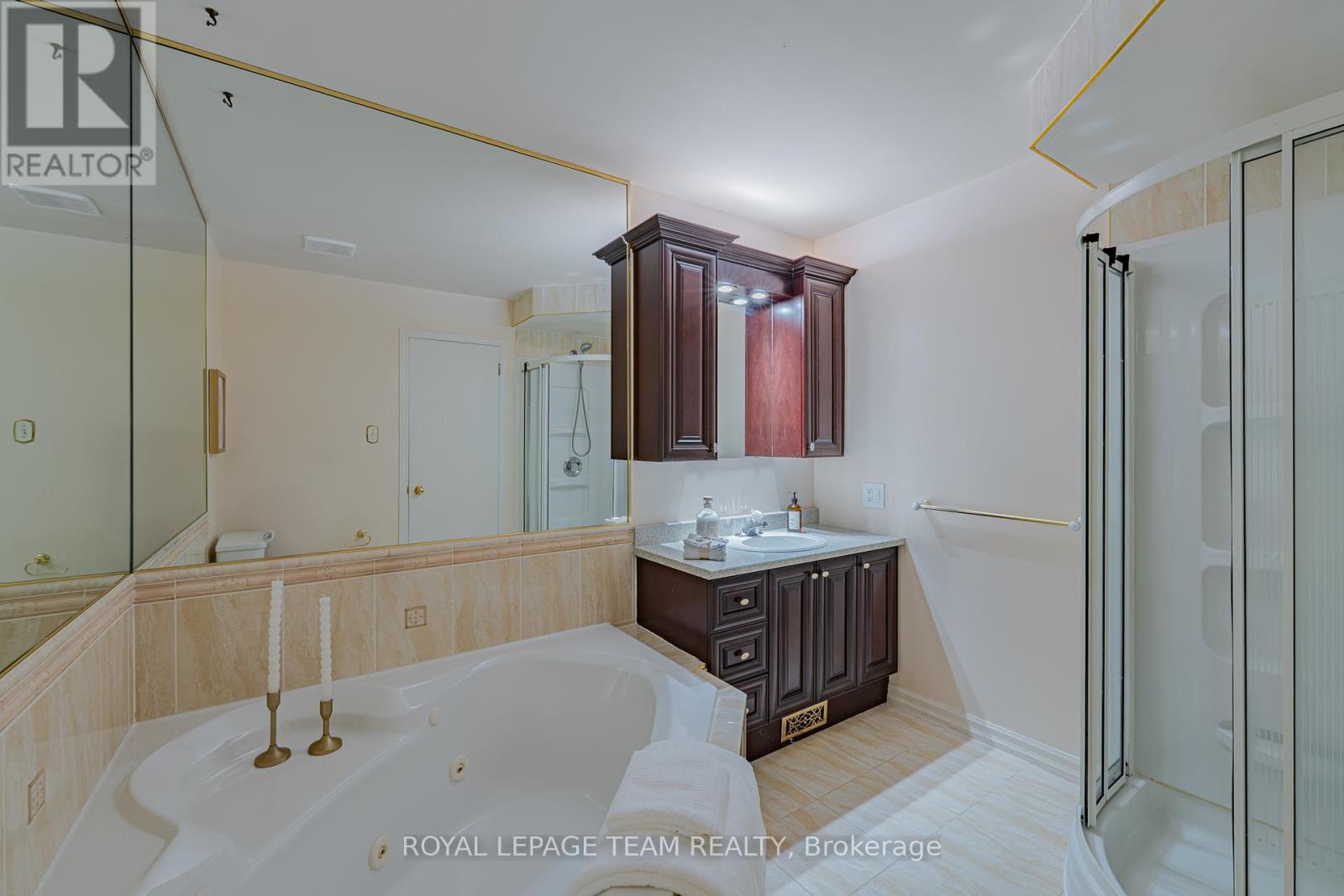1650 Locksley Lane, Ottawa, Ontario  K1J 1B6 - Photo 35 - X12449926