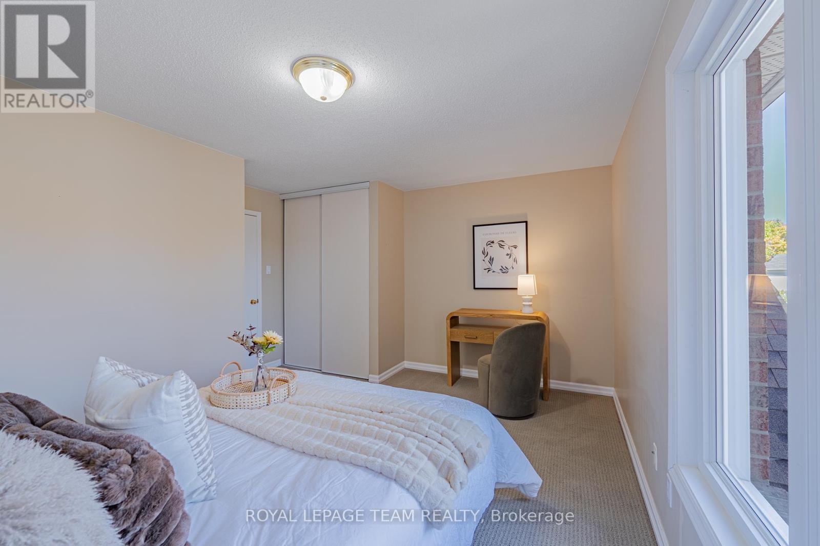 1650 Locksley Lane, Ottawa, Ontario  K1J 1B6 - Photo 39 - X12449926