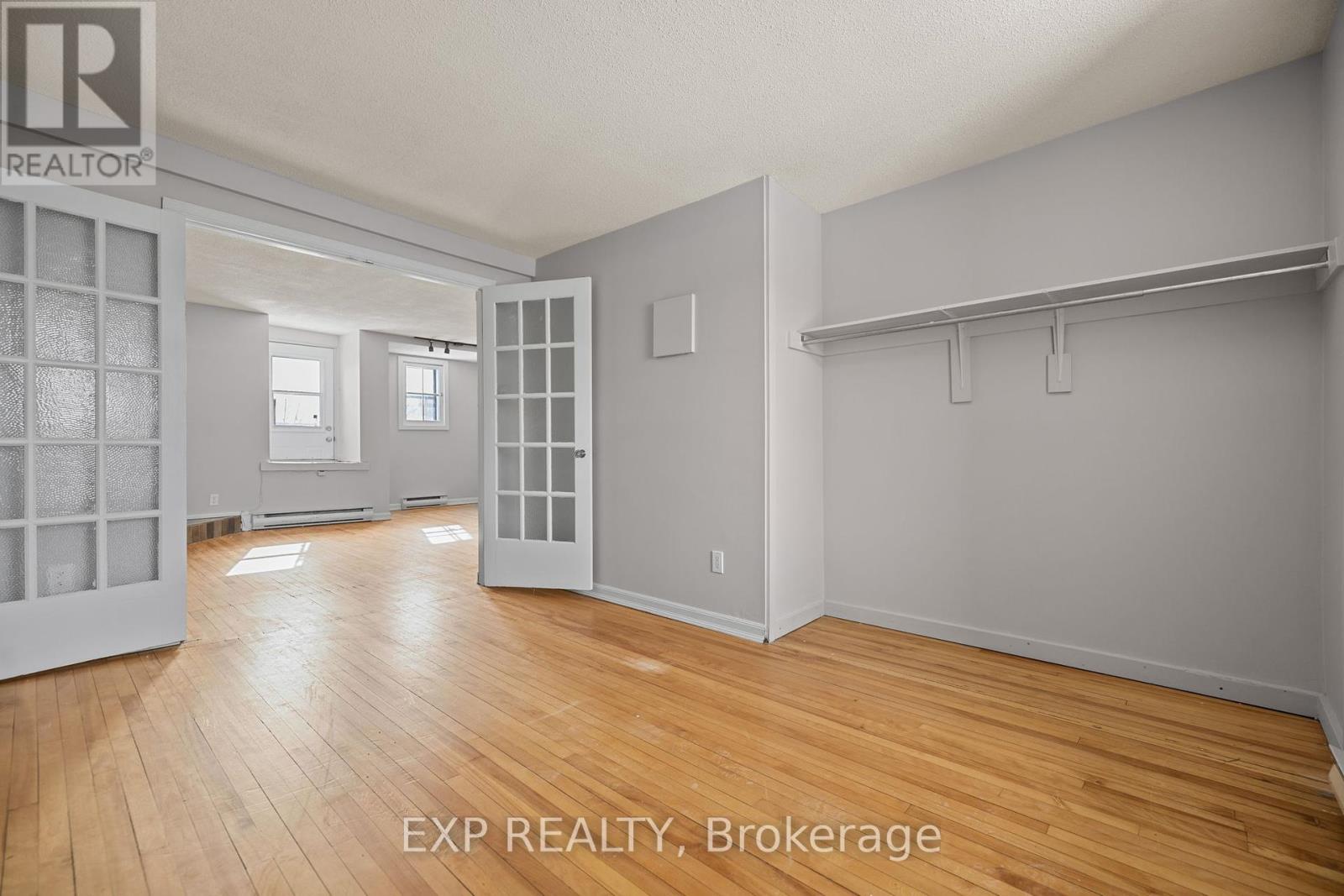 196 Osgoode Street, Ottawa, Ontario  K1N 6S8 - Photo 13 - X12449933