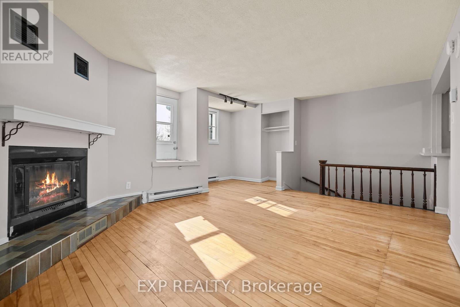 196 Osgoode Street, Ottawa, Ontario  K1N 6S8 - Photo 8 - X12449933