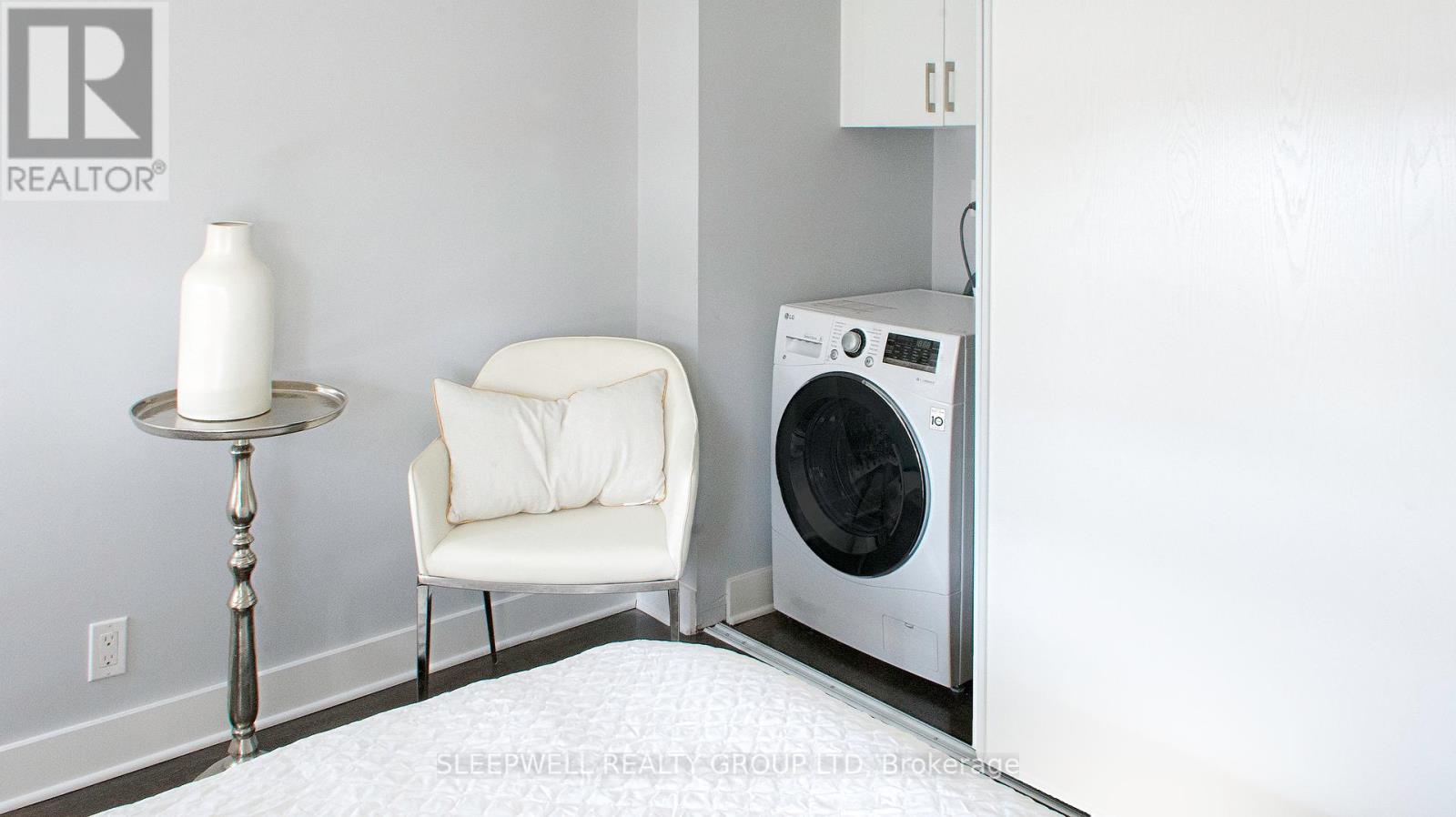 406 - 21 James Street, Ottawa, Ontario  K2P 0R9 - Photo 10 - X12449941