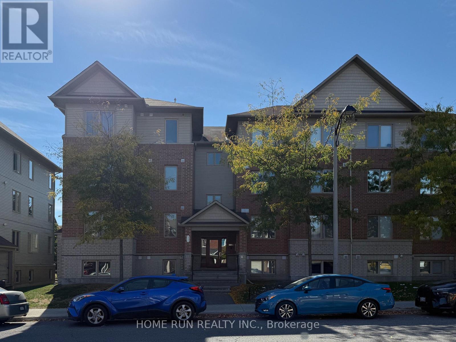 6 - 50 BARNSTONE DRIVE, Ottawa, Ontario