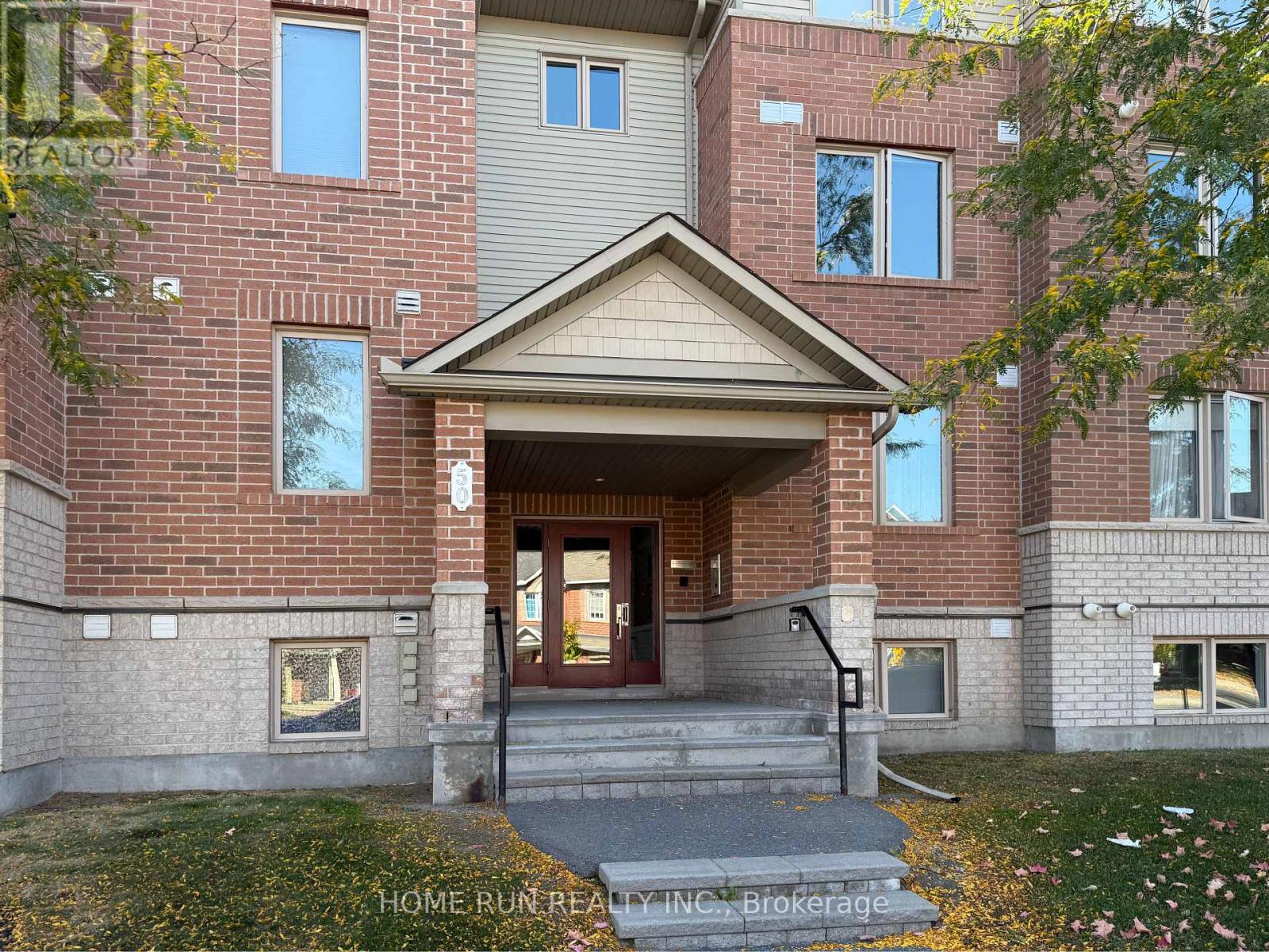 6 - 50 Barnstone Drive, Ottawa, Ontario  K2G 6X2 - Photo 2 - X12449963