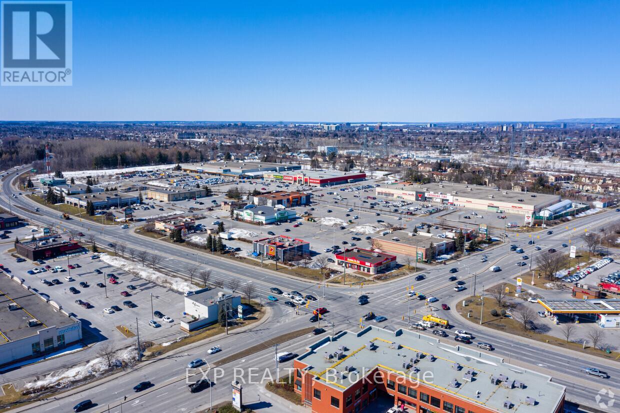 595 West Hunt Club Road, Ottawa, Ontario  K2G 5X6 - Photo 5 - X12449971