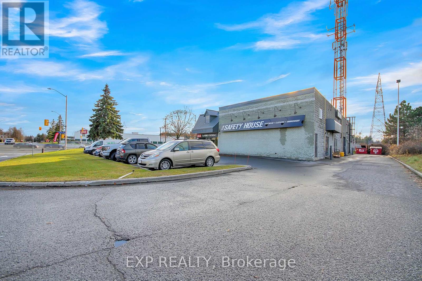 595 West Hunt Club Road, Ottawa, Ontario  K2G 5X6 - Photo 8 - X12449971