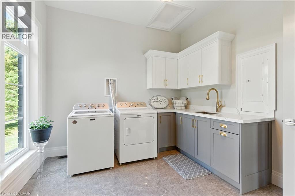 986 Highway 8, Hamilton, Ontario  L9H 5E1 - Photo 10 - 40777165