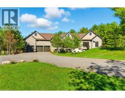 986 HIGHWAY 8, Hamilton, Ontario