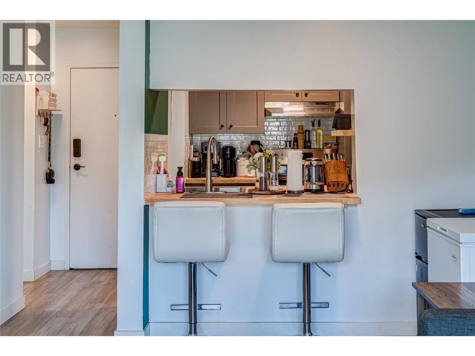 501 Elk Street Unit# 111, Elkford, British Columbia  V0B 1H0 - Photo 12 - 10364403