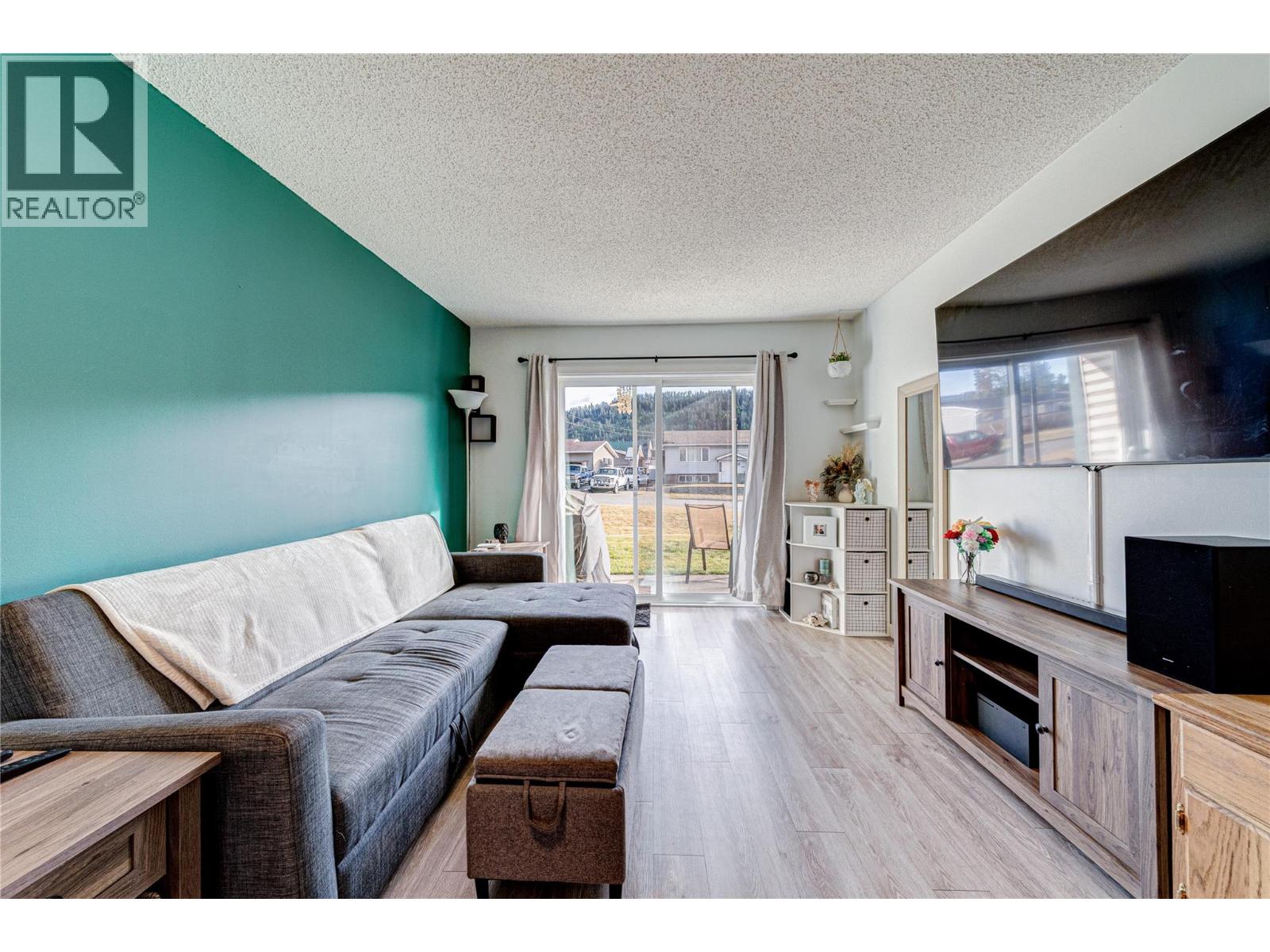501 Elk Street Unit# 111, Elkford, British Columbia  V0B 1H0 - Photo 14 - 10364403