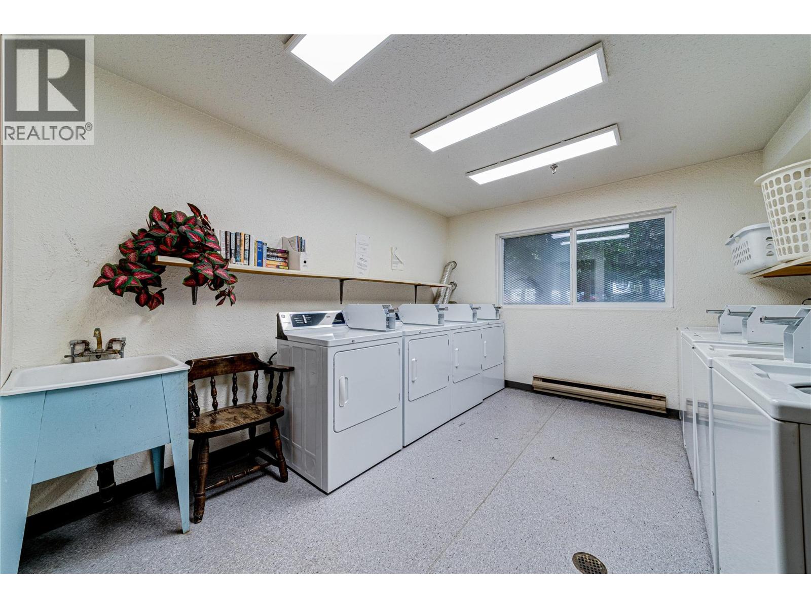 501 Elk Street Unit# 111, Elkford, British Columbia  V0B 1H0 - Photo 33 - 10364403