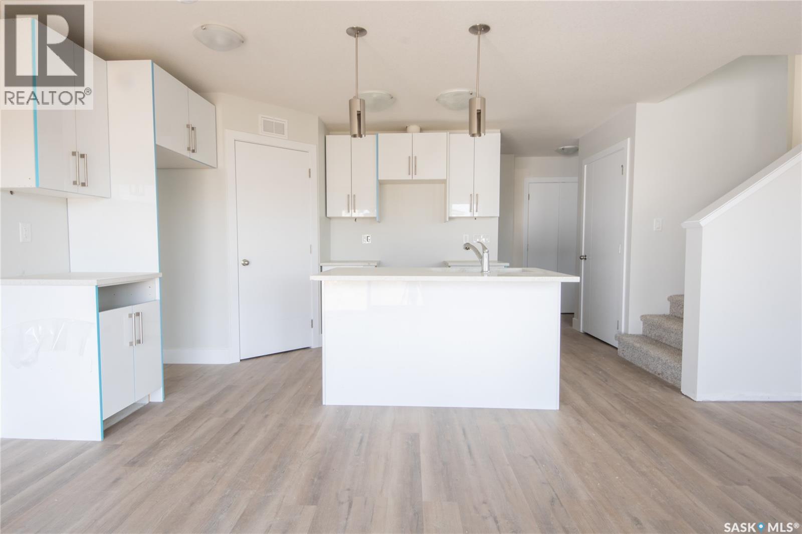 111 Stromberg Crescent, Saskatoon, Saskatchewan  S7L 7C4 - Photo 11 - SK020067