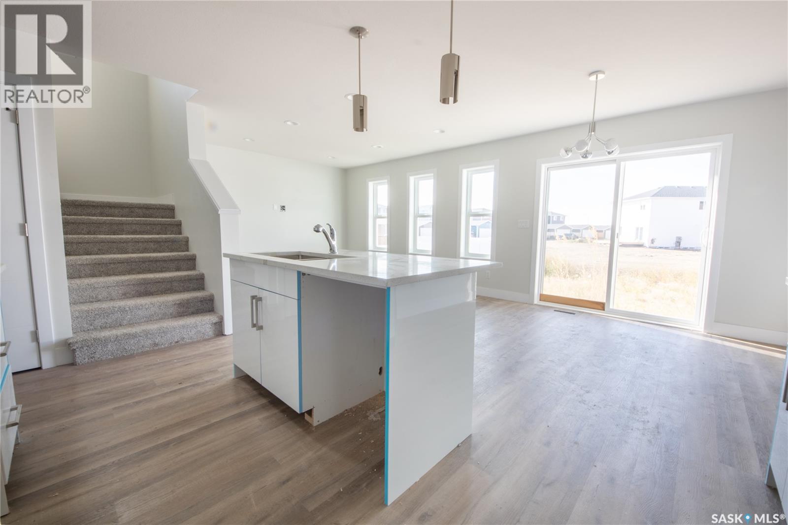 111 Stromberg Crescent, Saskatoon, Saskatchewan  S7L 7C4 - Photo 6 - SK020067
