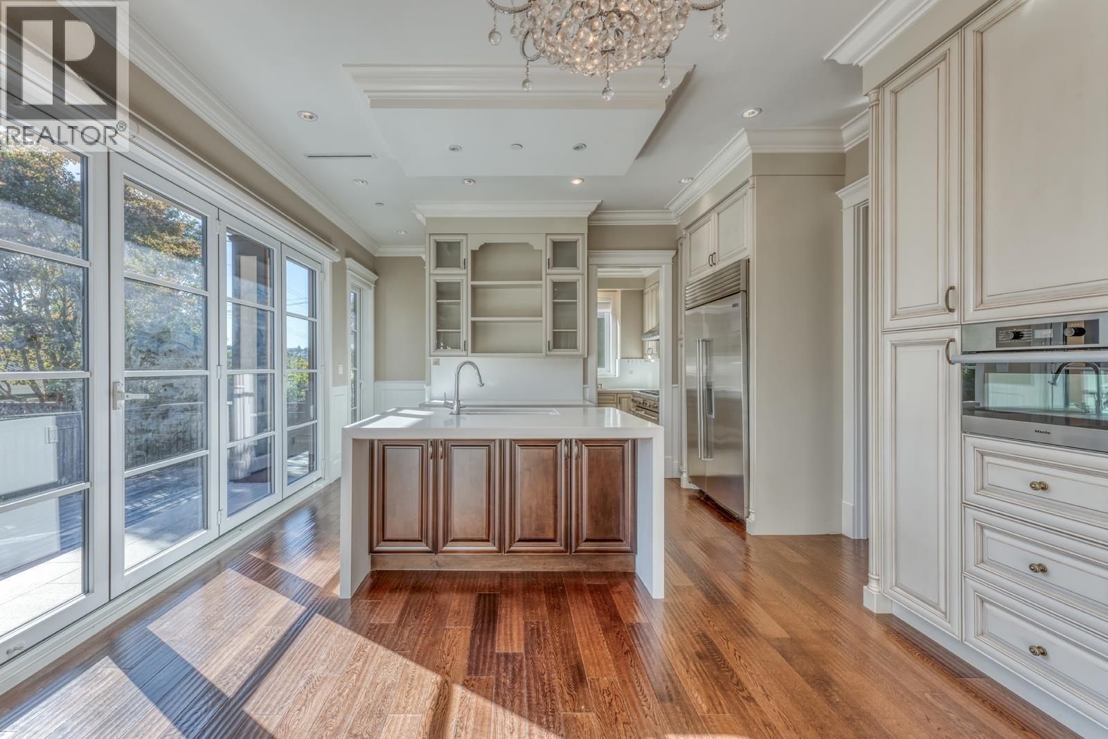 2216 W 21st Avenue, Vancouver, British Columbia  V6L 1J5 - Photo 12 - R3053977
