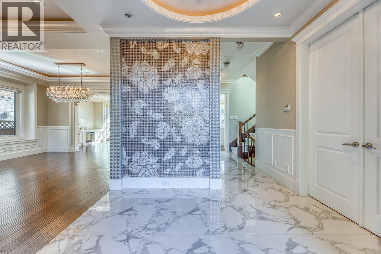 2216 W 21st Avenue, Vancouver, British Columbia  V6L 1J5 - Photo 3 - R3053977