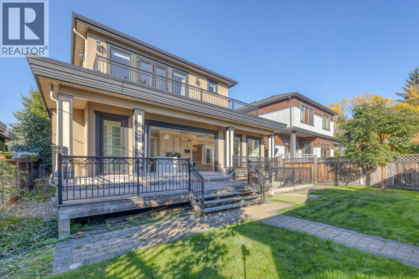 2216 W 21st Avenue, Vancouver, British Columbia  V6L 1J5 - Photo 2 - R3053977