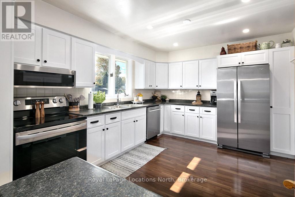 500 Grandview Drive, Meaford, Ontario  N4L 1K1 - Photo 40 - X12449879
