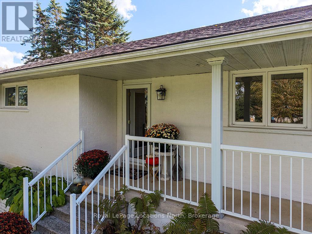 500 Grandview Drive, Meaford, Ontario  N4L 1K1 - Photo 6 - X12449879