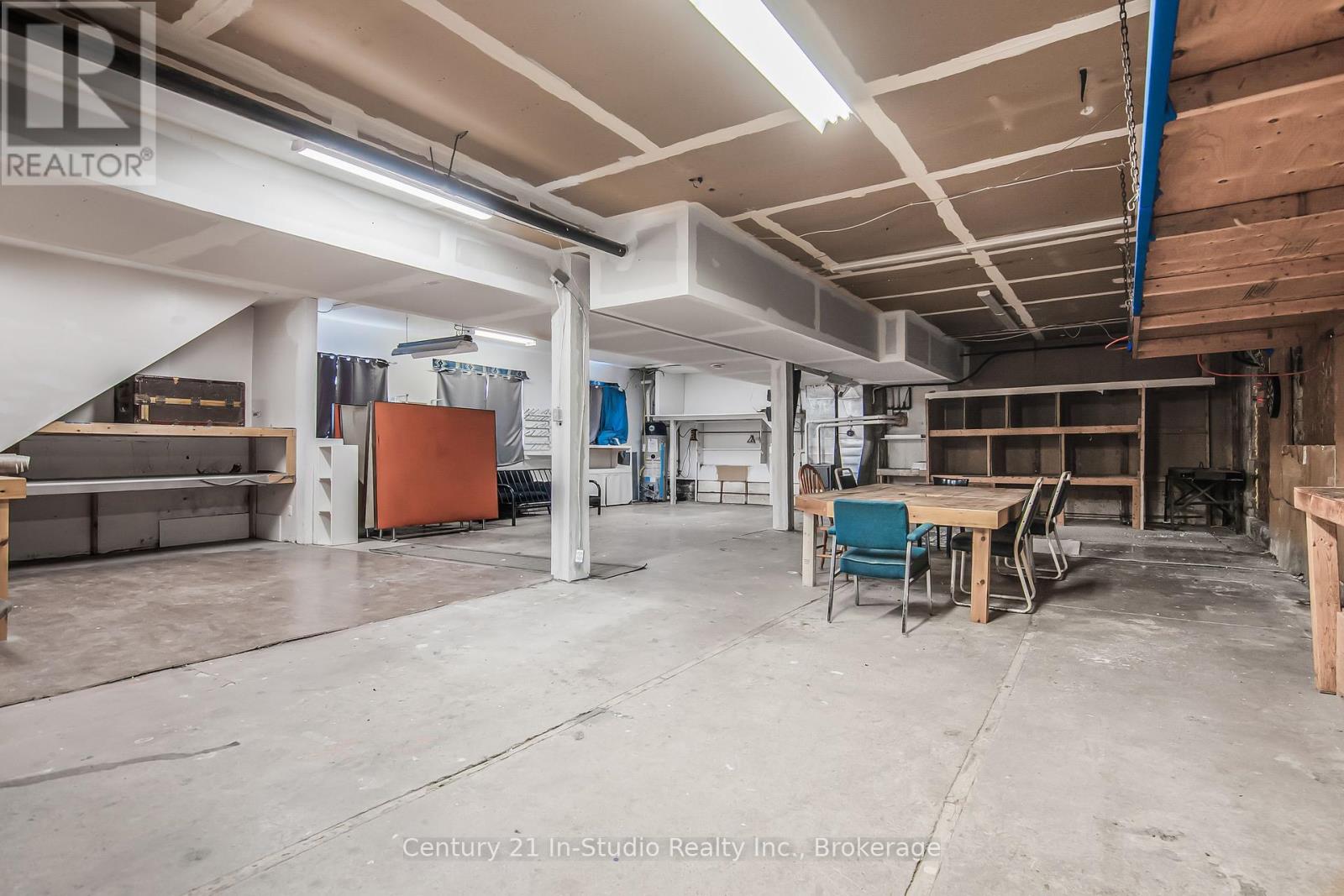 340 Boyd Street, South Bruce Peninsula, Ontario  N0H 2T0 - Photo 20 - X12449927