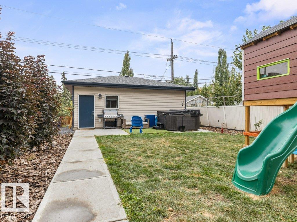 9817 77 Ave Nw, Edmonton, Alberta  T6E 1M3 - Photo 24 - E4461164