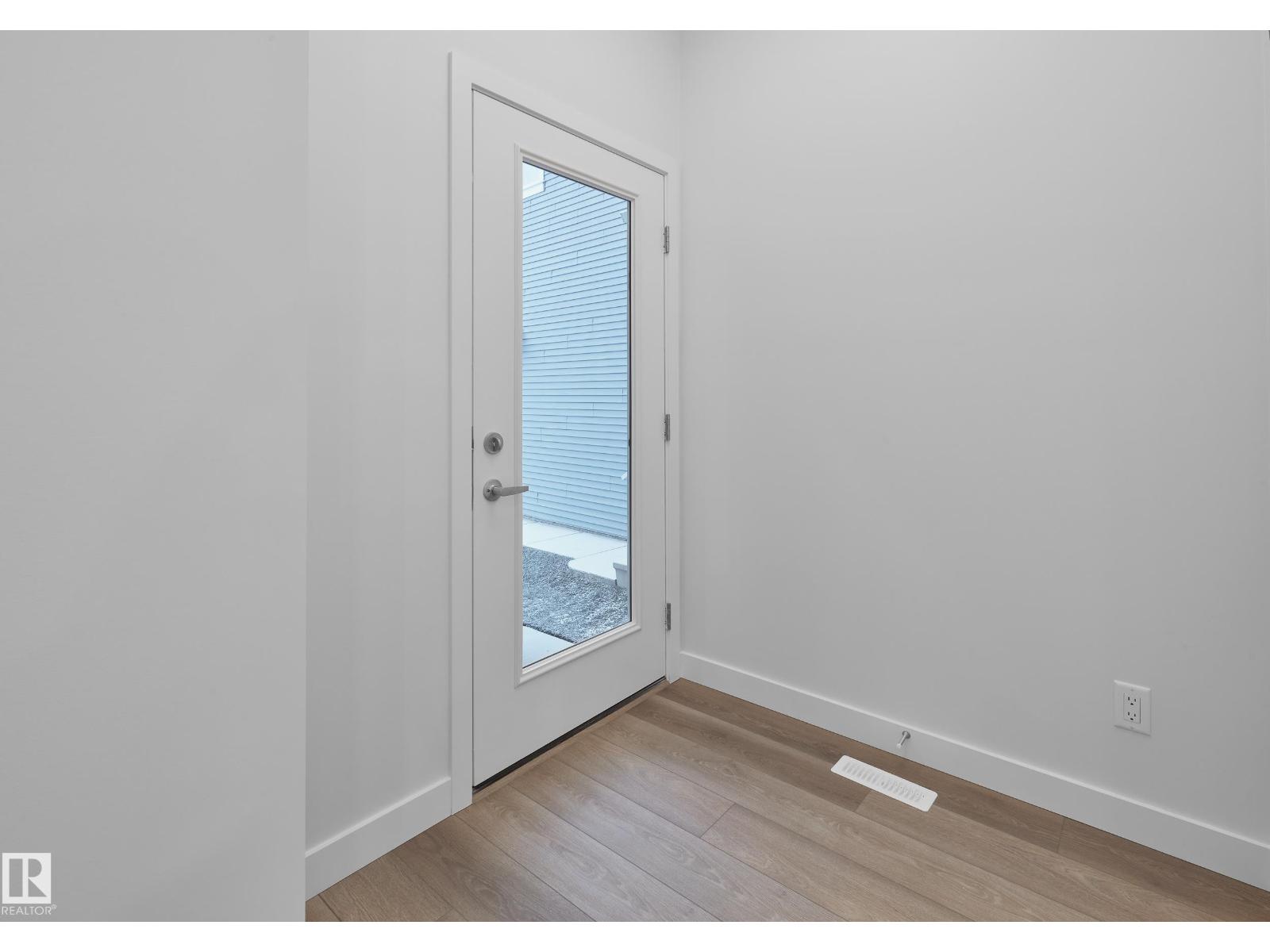 9088 Elves Lo Nw, Edmonton, Alberta  T6M 3G4 - Photo 2 - E4461165