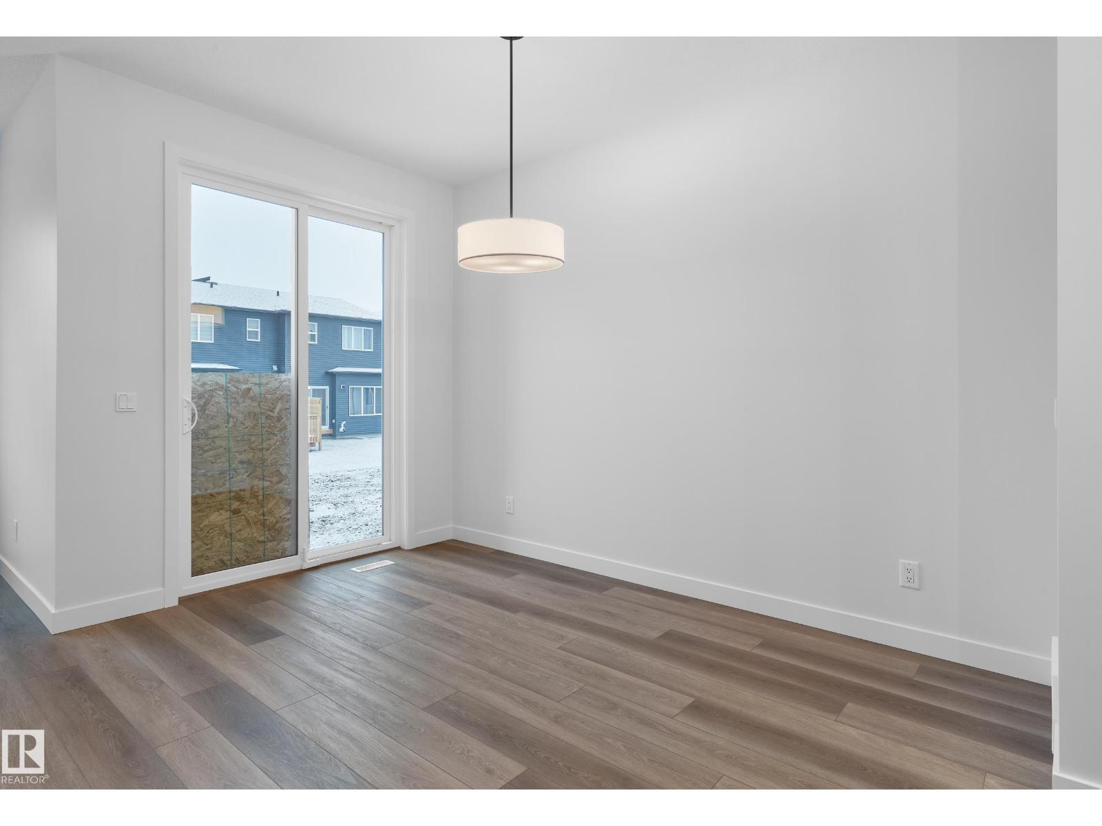 9088 Elves Lo Nw, Edmonton, Alberta  T6M 3G4 - Photo 4 - E4461165