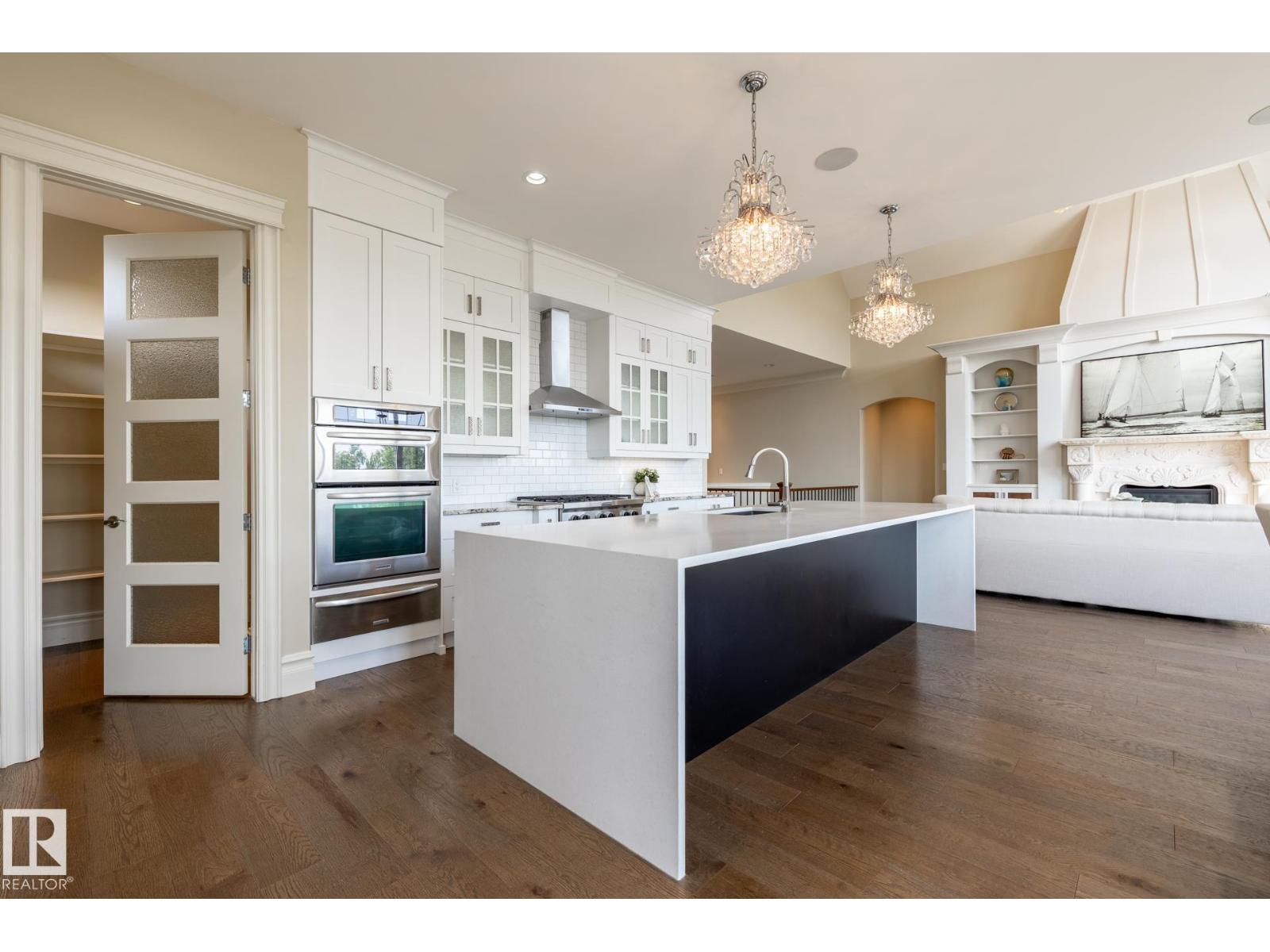 1018 Hollands Pt Nw, Edmonton, Alberta  T6R 3T1 - Photo 10 - E4461167