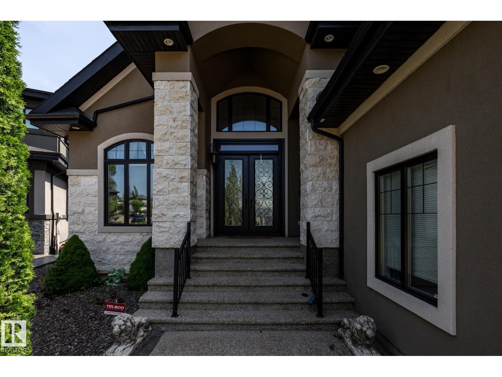 1018 Hollands Pt Nw, Edmonton, Alberta  T6R 3T1 - Photo 74 - E4461167