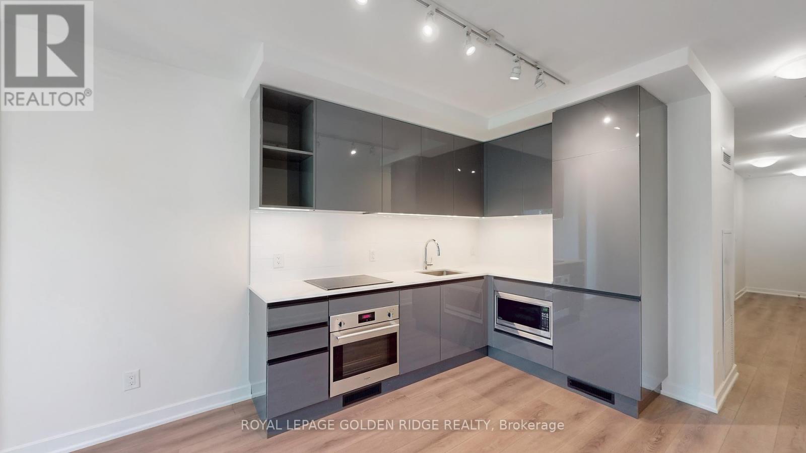 224 - 377 Madison Avenue, Toronto, Ontario  M4V 3E1 - Photo 19 - C12449796