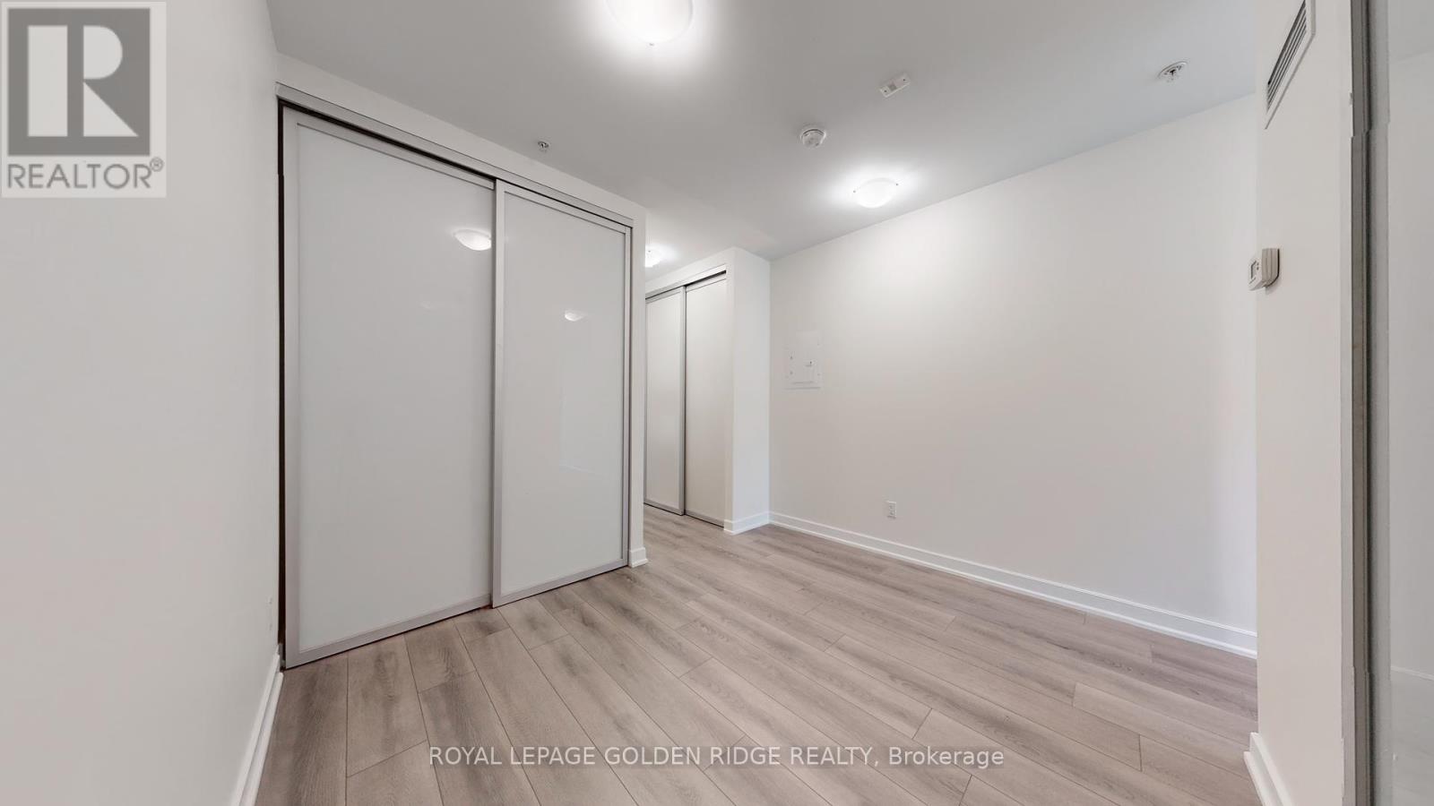 224 - 377 Madison Avenue, Toronto, Ontario  M4V 3E1 - Photo 25 - C12449796