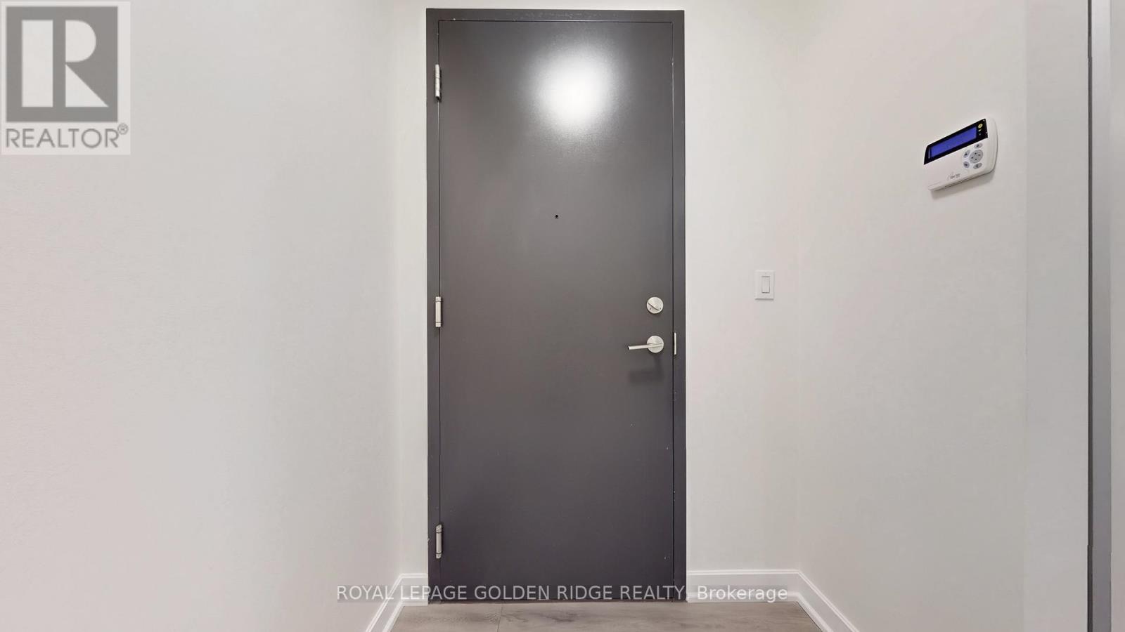 224 - 377 Madison Avenue, Toronto, Ontario  M4V 3E1 - Photo 29 - C12449796