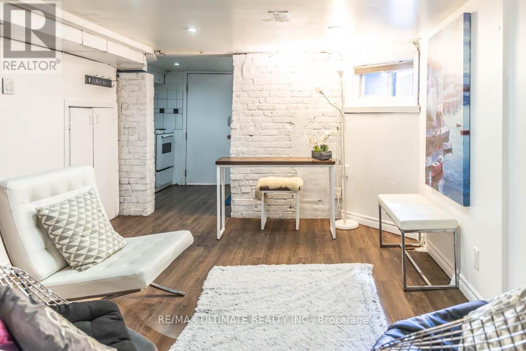 13 Gore Street, Toronto, Ontario  M6J 2C5 - Photo 11 - C12449801